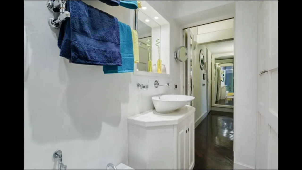 Apartment R-Home